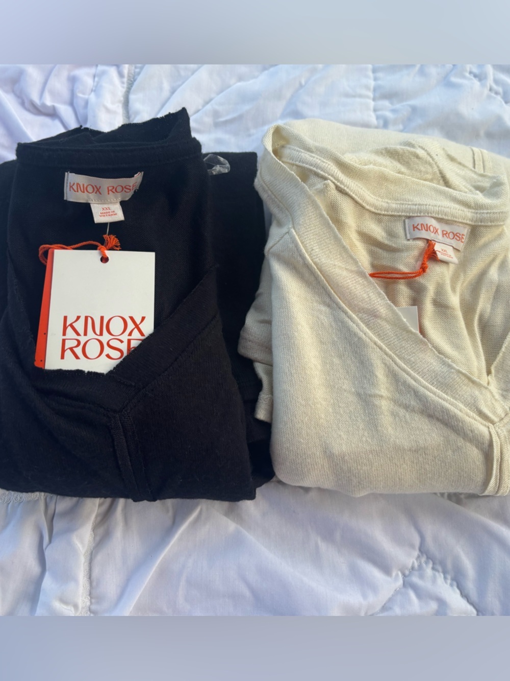 Knox Rose V-Neck Sweater Set in Black & Cream